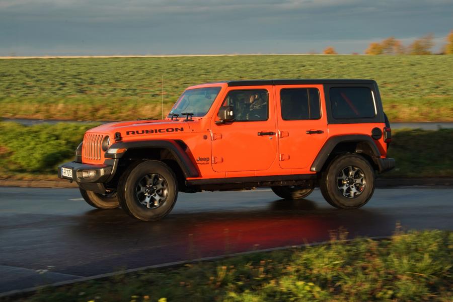  Jeep Wrangler Unlimited Rubicon (JL) 2018 года  (EU) (фото 39 из 46)